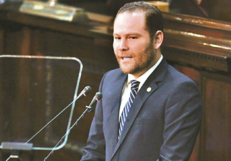 Álvaro Arzú Escobar recupera su visa y puede ingresar a EE.UU. nuevamente alvaro-arzu-escobar-recupera-su-visa-y-puede-ingresar-a-ee-uu-nuevamente-132115-132149.png