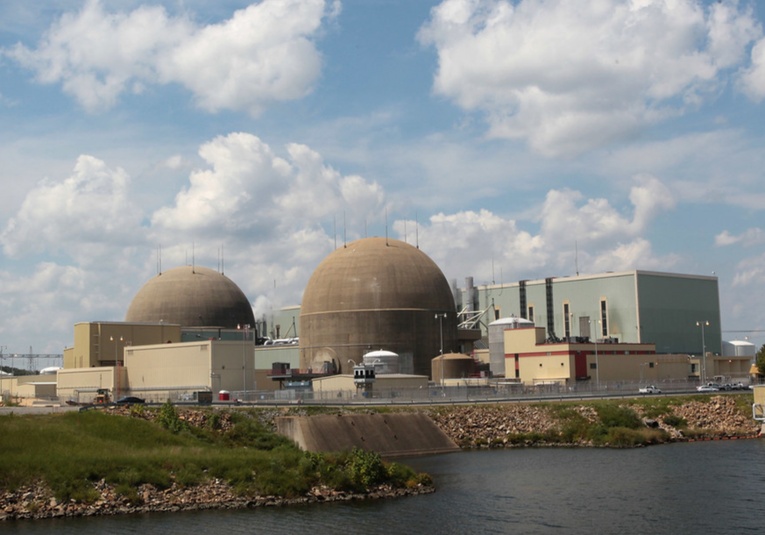 Amazon sigue los pasos de Google e invierte en energía nuclear amazon-sigue-los-pasos-de-google-e-invierte-en-energia-nuclear-093330-093403.jpg