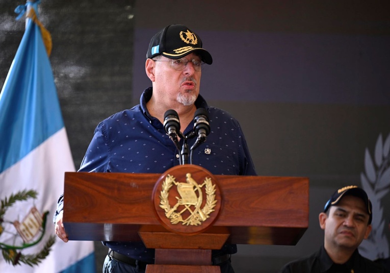 Arévalo apuesta por más efectivos policiales para reducir la violencia en el país arevalo-apuesta-por-m-s-efectivos-policiales-para-reducir-la-violencia-en-el-pais-123843-123916.jpg