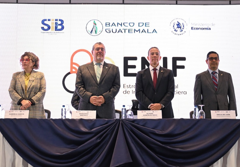 Arévalo impulsa inclusión financiera para fortalecer sectores olvidados de la economía arevalo-impulsa-inclusion-financiera-para-fortalecer-sectores-olvidados-de-la-economia-104855-104928.png