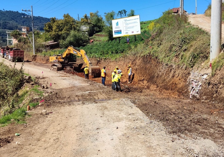 Arranca en Huehuetenango el programa de mejoramiento de carreteras secundarias financiado por el BID arranca-en-huehuetenango-el-programa-de-mejoramiento-de-carreteras-secundarias-financiado-por-el-bid-174235-174301.jpg