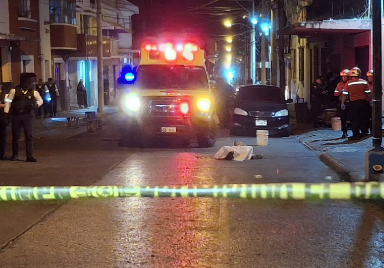 Balacera cerca del Hospital General San Juan de Dios deja un muerto y dos heridos
