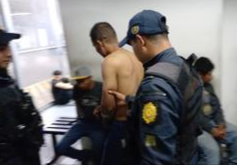 Byron Aliú Valencia Pérez Confiesa Ser Contratado para Ejecutar a Narcotraficante en Balacera byron-aliu-valencia-perez-confiesa-ser-contratado-para-ejecutar-a-narcotraficante-en-balacera-131101-131416.jpg