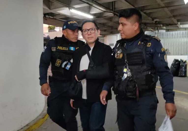 Capturan al exjefe del INDE por lavado de dinero capturan-al-exjefe-del-inde-por-lavado-de-dinero-115656-115904.jpg