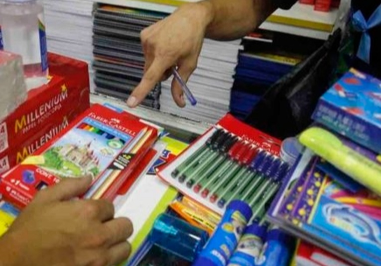 Cobros indebidos en inscripciones escolares generan reclamos ante la Diaco cobros-indebidos-en-inscripciones-escolares-generan-reclamos-ante-la-diaco-150213-150325.jpg