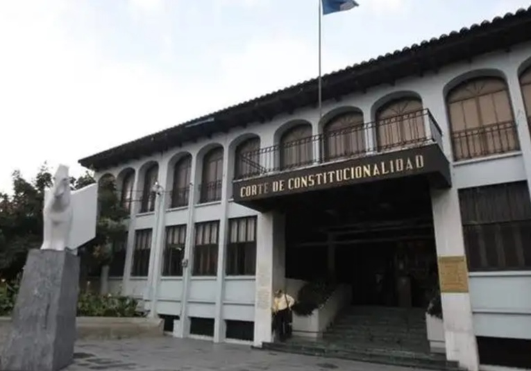 Corte de Constitucionalidad rechaza amparo y da ví­a libre a cancelación de partido polí­tico UCN corte-de-constitucionalidad-rechaza-amparo-y-da-via-libre-a-cancelacion-de-partido-politico-ucn-162536-163316.jpg