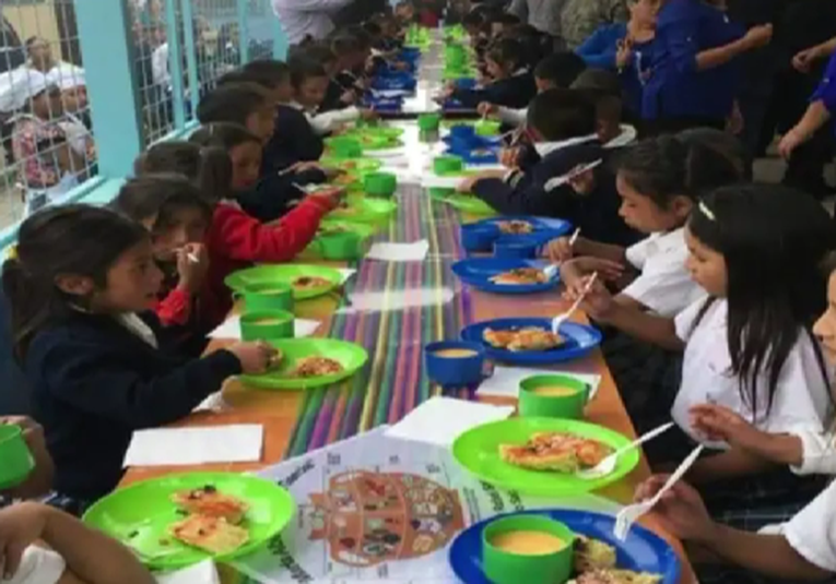 Diputado Propone Aumentar a Q10 el Presupuesto de Alimentación Escolar diputado-propone-aumentar-a-q10-el-presupuesto-de-alimentacion-escolar-133426-133626.png