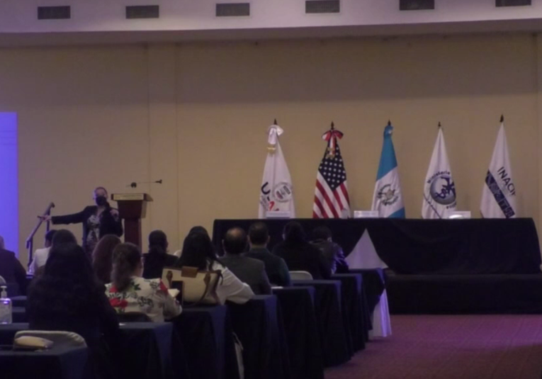 El Ministerio de Salud llevó a cabo un seminario para capacitar sobre el apoyo a mujeres y niños el-ministerio-de-salud-llevo-a-cabo-un-seminario-para-capacitar-sobre-el-apoyo-a-mujeres-y-ninos-165310-165517.png