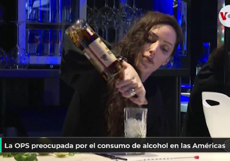 Estudio afirma que las mujeres son las que mas consumen alcohol estudio-afirma-que-las-mujeres-son-las-que-mas-consumen-alcohol-185332-185336.png