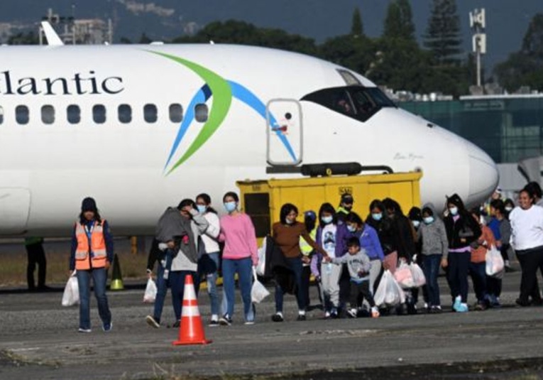 Guatemala recibirá seis vuelos con migrantes retornados esta semana guatemala-recibir-seis-vuelos-con-migrantes-retornados-esta-semana-153804-153842.jpg