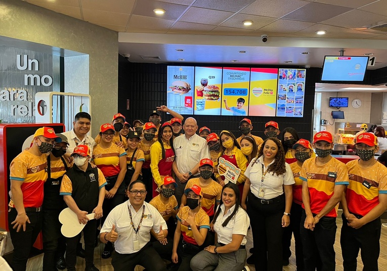 Guatemaltecos se unen a la celebración del McDí­a Feliz en su edición númeroÂ 23 guatemaltecos-se-unen-a-la-celebracion-del-mcdia-feliz-en-su-edicion-numero-nbsp-23-155158-155600.jpg