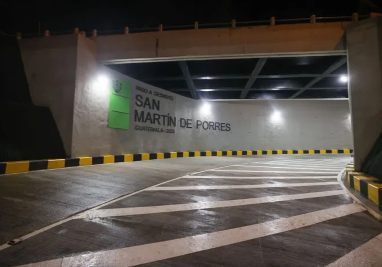 Habilitan paso vehicular en nuevo paso a desnivel 'San Martín de Porres' en zona 15