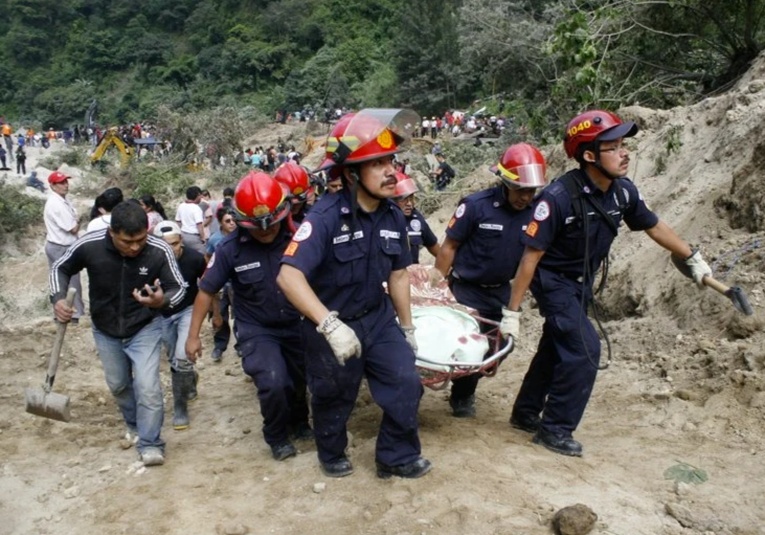 Mañana se cumplen siete años de tragedia en aldea El Cambray, Santa Catarina Pinula manana-se-cumplen-siete-anos-de-tragedia-en-aldea-el-cambray-santa-catarina-pinula-162131-162212.jpg