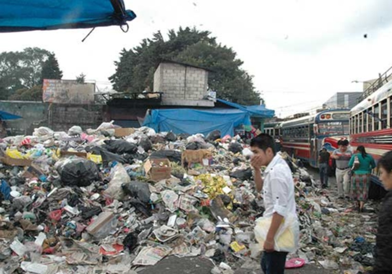 Ministerio de Ambiente discute en mesa técnica solución a problema de la basura en Quetzaltenango ministerio-de-ambiente-discute-en-mesa-tecnica-solucion-a-problema-de-la-basura-en-quetzaltenango-152838-153011.jpg