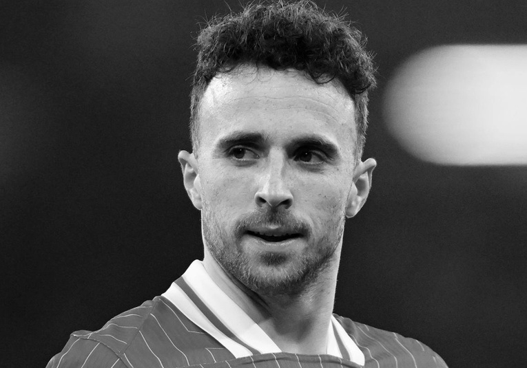 Muere el jugador del Liverpool Diogo Jota en un accidente de tráfico en Zamora muere-el-jugador-del-liverpool-diogo-jota-en-un-accidente-de-tr-fico-en-zamora-091622-091741.jpg