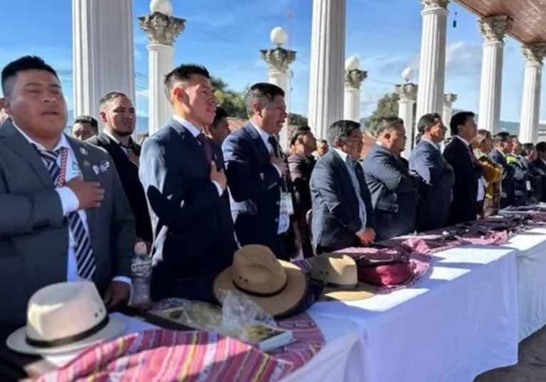 Nueva Junta Directiva de los 48 Cantones asume funciones en Totonicapán nueva-junta-directiva-de-los-48-cantones-asume-funciones-en-totonicap-n-135346-135443.jpg