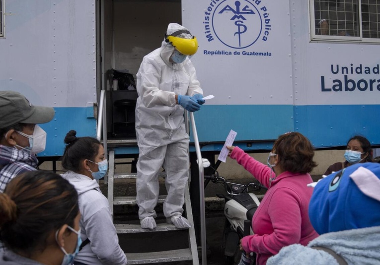 OMS mantiene alerta global a cinco años del inicio del COVID-19; Guatemala reporta 23 casos activos oms-mantiene-alerta-global-a-cinco-anos-del-inicio-del-covid-19-guatemala-reporta-23-casos-activos-135400-135804.jpg