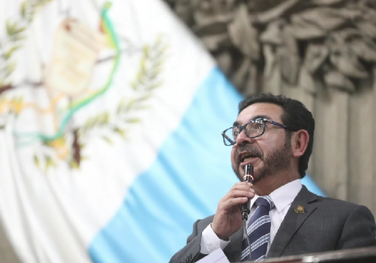 Partido Viva expulsa al diputado Jorge Castro por apoyar aumento salarial en el Congreso partido-viva-expulsa-al-diputado-jorge-castro-por-apoyar-aumento-salarial-en-el-congreso-133227-133310.png