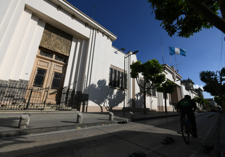 Polémica por informe de la SAAS que reporta gastos en actividad de la familia presidencial polemica-por-informe-de-la-saas-que-reporta-gastos-en-actividad-de-la-familia-presidencial-135207-135242.png