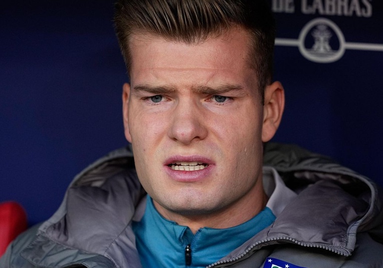 Sorloth, lesionado tras el partido de Copa del Rey sorloth-lesionado-tras-el-partido-de-copa-del-rey-125653-125715.jpg