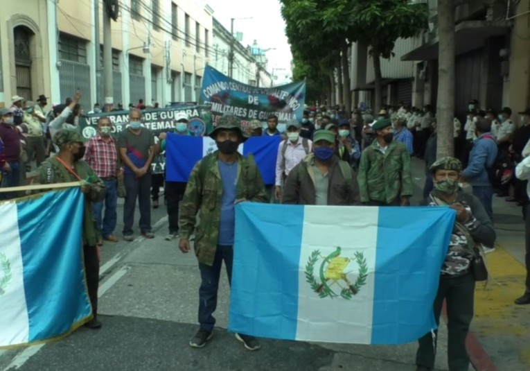 Veteranos militares se desligan de bloqueos y protestas en el paí­s veteranos-militares-se-desligan-de-bloqueos-y-protestas-en-el-pais-163321-163422.png